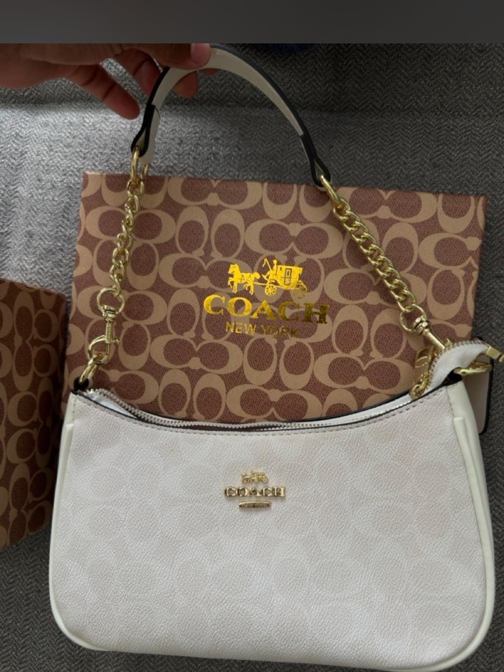 Coach Cream Leather Shoulder Bag with Gold Chain